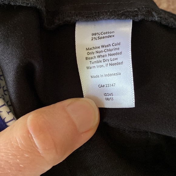 TALBOTS black cotton chino CROP PANTS - CURVY FIT - Picture 3 of 6